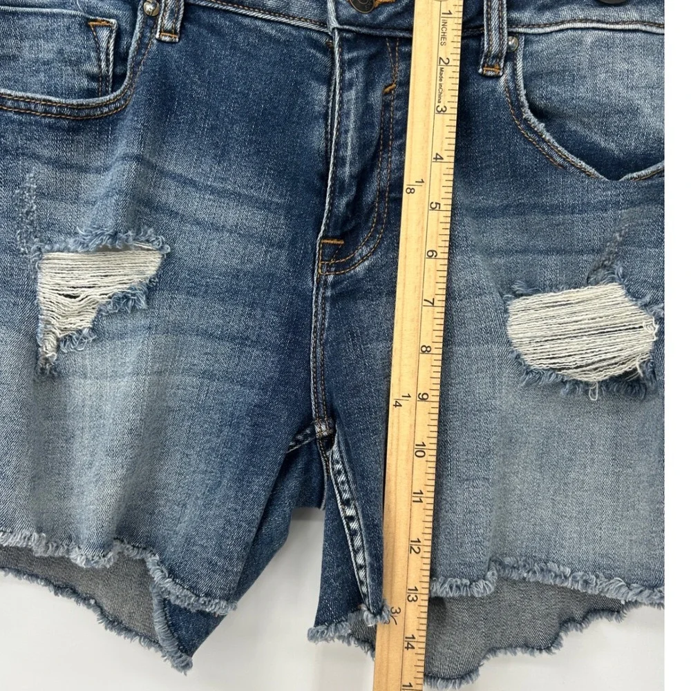 Vigoss Womens Distressed Denim Shorts Blue Raw Hem Mid Rise Size 31 Cutoff